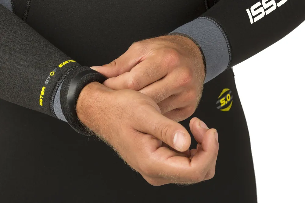fast-wetsuit-man#8.jpg. Fast 5mm Wetsuit Man