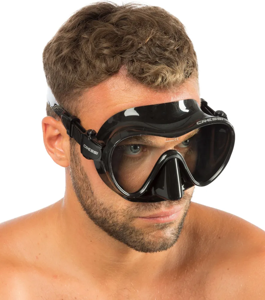 f1-mask#4.jpg. F1 Mask - Scuba mask